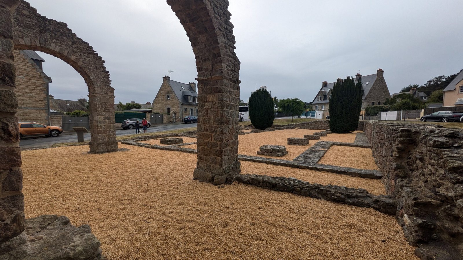 À Saint-Malo, les ruines d’une cathédrale détruite en 1255